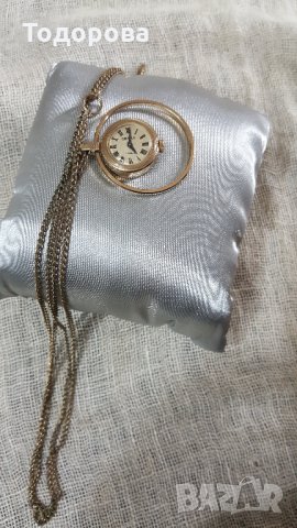 Позлатен дамски руски механичен часовник "Чайка", снимка 1 - Антикварни и старинни предмети - 31180068