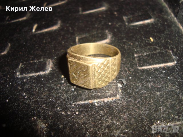 СТАР ПОЗЛАТЕН БРОНЗОВ ПРЪСТЕН ОРНАМЕНТИРАН РЪЧНО МАЙСТОРСКА АРТ ДЕКО СТИЛ ИЗРАБОТКА МАСИВЕН 18185, снимка 3 - Пръстени - 33867231