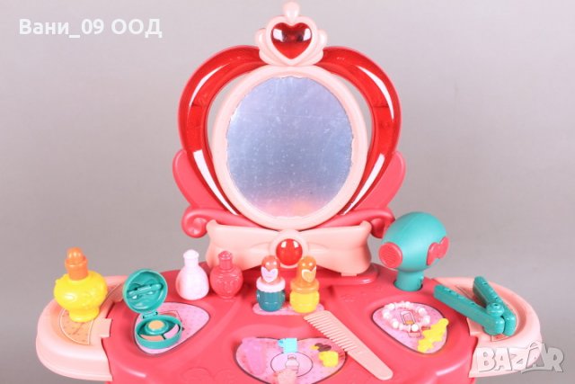 Светеща детска тоалетка, снимка 4 - Играчки за стая - 39374412