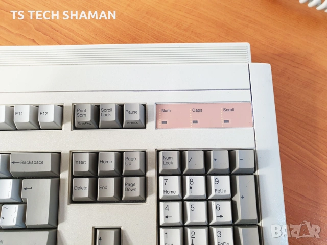 Ретро Полу-Механична клавиатура iCL модел за PS/2 "Fujitsu Peerless switch", снимка 4 - Антикварни и старинни предмети - 54212448