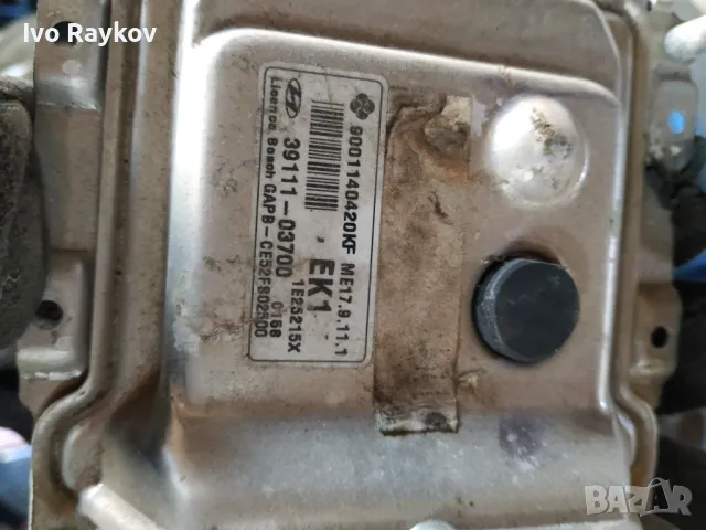 Компютър двигател Hyundai I 20 2009-2014 1.2i 39111-03700 
