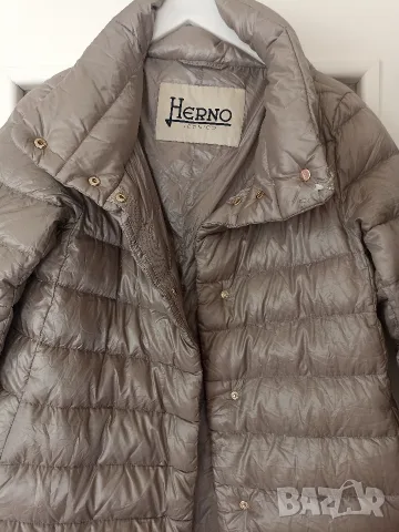 Дамско пухено яке Herno, снимка 6 - Якета - 56364654