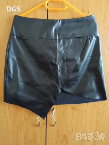 Дамска кожена пола