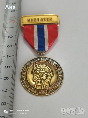 норвежки сребърен медал с позлата , снимка 1 - Антикварни и старинни предмети - 42119812