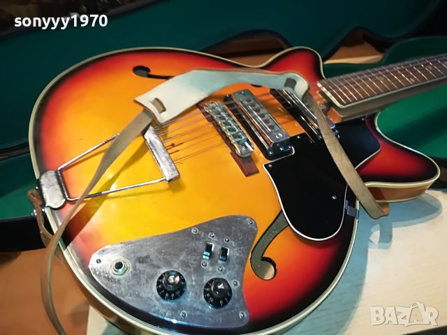 ретро китара FENDER 2104231555L