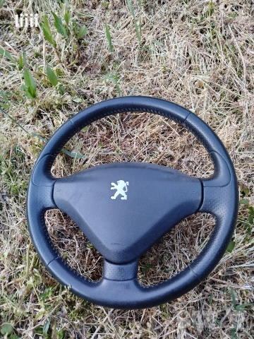 Арматурни табла и волани Peugeot 207, снимка 3 - Части - 54335704
