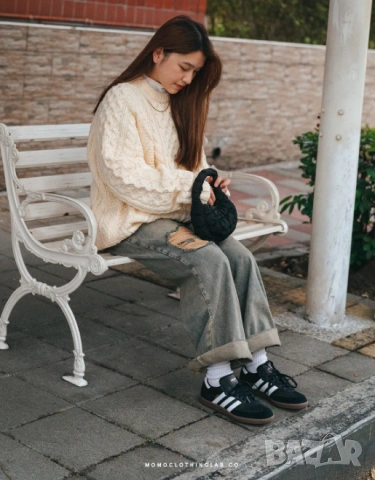 легендарните маратонки adidas Samba Leather Номер 40 2/3 , снимка 5 - Маратонки - 54205616