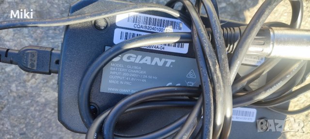 Зарядно Giant 36v 4A, снимка 5 - Велосипеди - 42503264