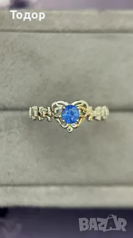 Сребърен пръстен със сапфир 0.40карата