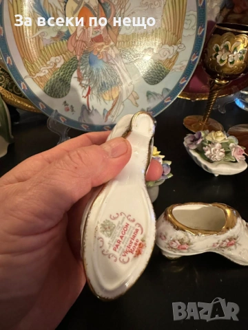 Paragon England  Circa 1981 “Пантофите на Спящата красавица” Код P2089, снимка 7 - Декорация за дома - 54037518