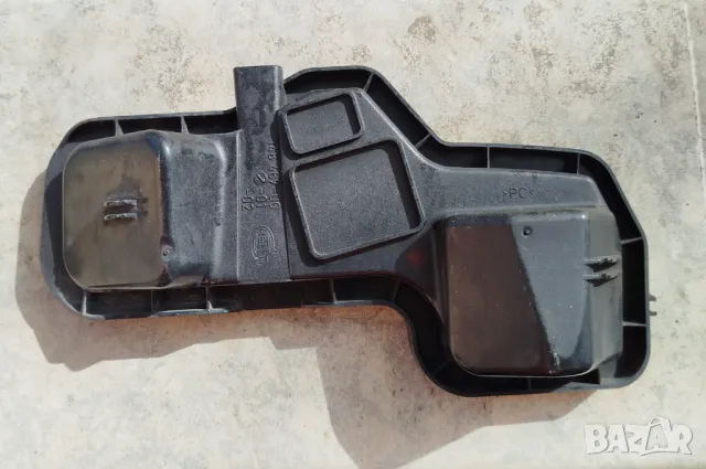 лява  и дясна капачки за фар Audi A6 c5 4B, 14846700 и 14846800 , снимка 2 - Части - 49922427