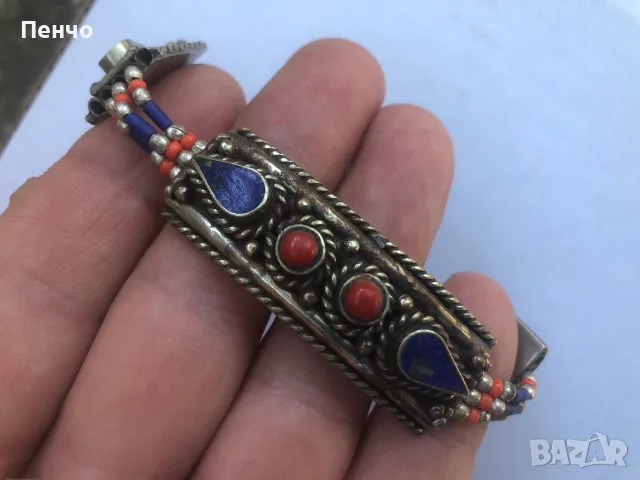 старинна гривна /накит/