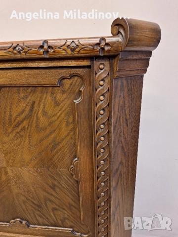 Винтидж ъглов шкаф с богата дърворезба , снимка 4 - Шкафове - 52428710
