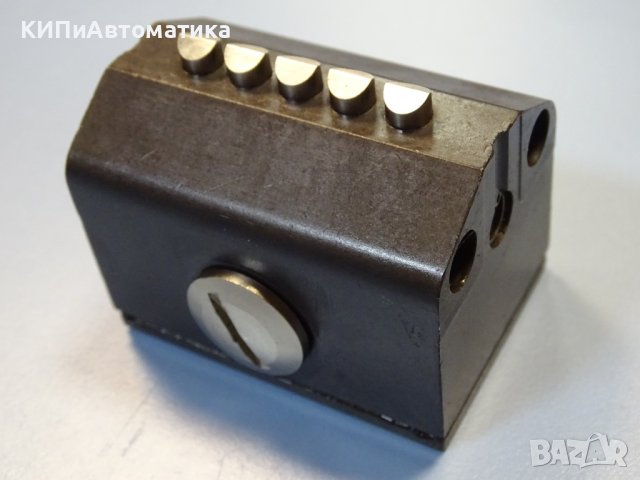 краен изключвател EUCHNER SN5D 08552 multiple position limit switch 250VAC 4A, снимка 5 - Резервни части за машини - 42539318