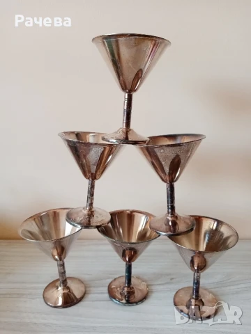 Посребрени чаши