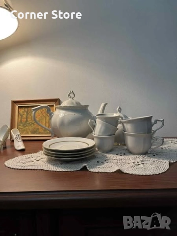 Български порцелан „Изида“ – колекционерско издание, снимка 2 - Сервизи - 52327026