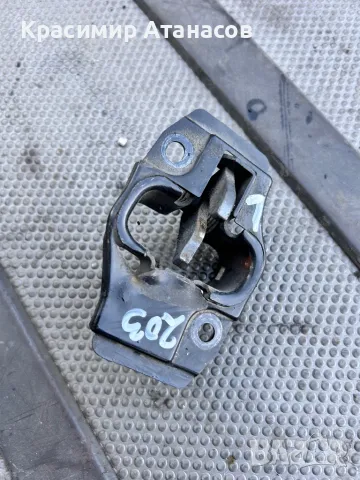 Брава преден капак за Мерцедес Ц-класа w203.A2038800060, снимка 6 - Части - 47397943