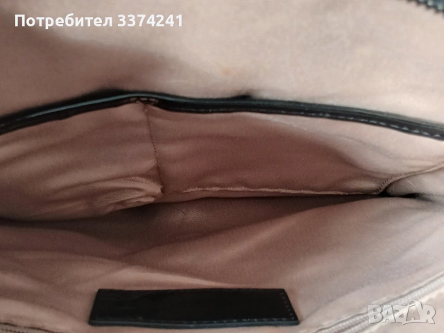 Дамска чанта Burberry, снимка 3 - Чанти - 53874869
