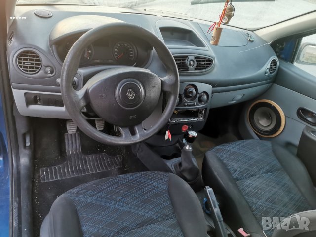 Renault Clio III 1.2 i 16V (65 Hp), снимка 8 - Автомобили и джипове - 42815756