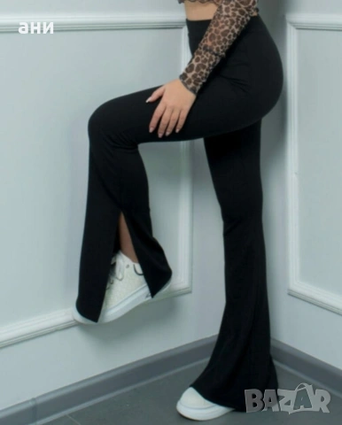 Дамски клин с цепки отстрани 