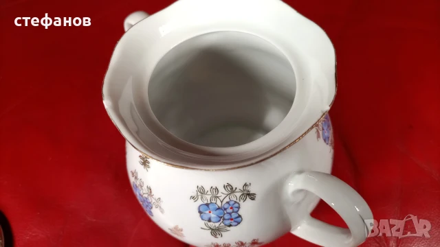 Порцеланов комплект за кафе, две канички, захарничка, снимка 10 - Сервизи - 50527344
