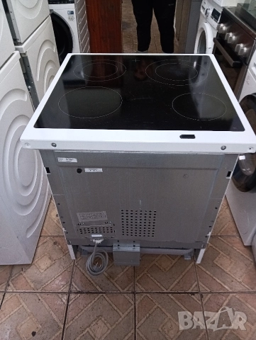 Свободно стояща печка с керамичен плот VOSS Electrolux с две години гаранция!, снимка 5 - Печки, фурни - 53001902