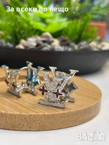 Louis Vuitton Обеци От Медицинска Стомана Луис Витон - Различни Цветове Код SK1210, снимка 4 - Обеци - 54094891