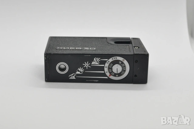 Фотоапарат Kiev 30, Киев 30, снимка 3 - Фотоапарати - 53288412