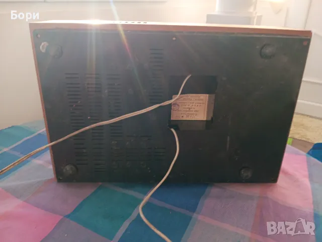 Грамофон Респром Ахат с вграден усилвател и говорител, снимка 4 - Грамофони - 48747094