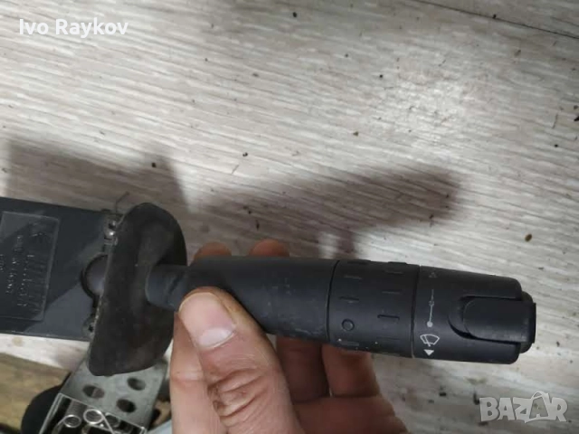 Лостче за светлини за Peugeot 406 , 96251279ZL , снимка 2 - Части - 52671980