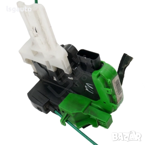 Брава предна лява врата Hyundai i40 2015-2019 ID: 156314, снимка 2 - Части - 52825890