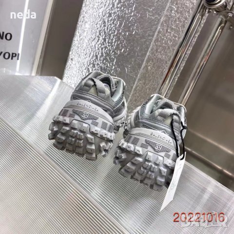 Balenciaga 2022 (реплика) Unisex , снимка 17 - Маратонки - 38369452