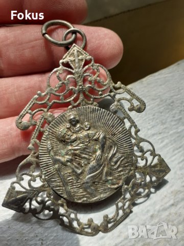 Религиозен двулицев метален медальон икона панагия накит, снимка 4 - Антикварни и старинни предмети - 36854674
