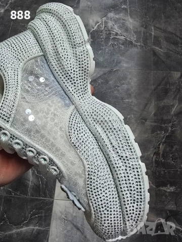 дамски обувки маратонки с пеперуди, снимка 4 - Дамски ежедневни обувки - 42002526