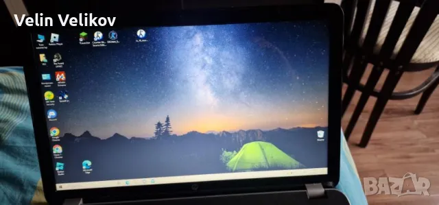 Продавам лаптоп HP Pavilion 17-e125ez за части в отлично състояние