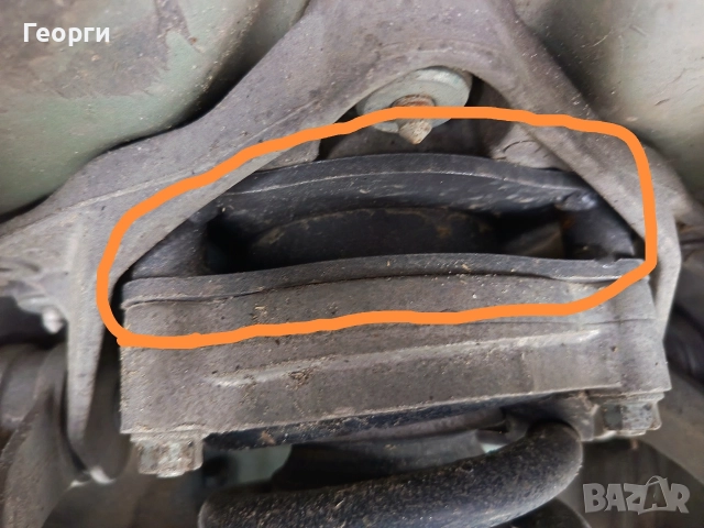 VW Touareg: Дистанционни втулки за повдигане на прожунно окачване