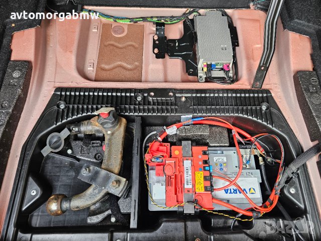 На части БМВ Х1 Е84 184 коня - BMW X1 E84 184hp Спорт пакет, снимка 16 - Автомобили и джипове - 44391034