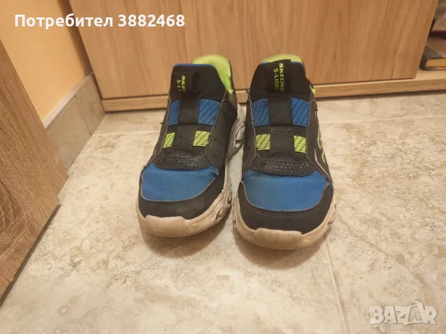Skechers 32 номер светлините работят, снимка 2 - Детски маратонки - 56082896