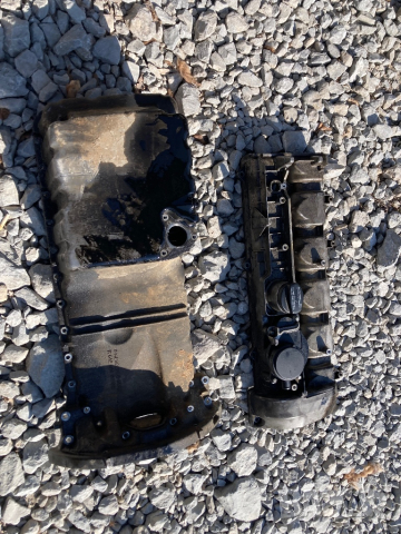 A6120140002 картер и капак клапани 6120160405