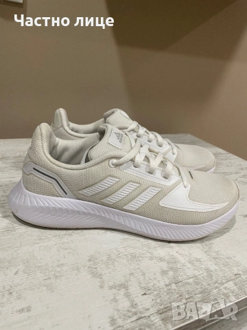 Дамски маратонки Adidas, снимка 2 - Маратонки - 53977033