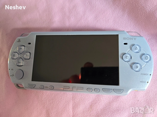 PSP 2000 felicia blue rare Japan, снимка 11 - PlayStation конзоли - 54033818