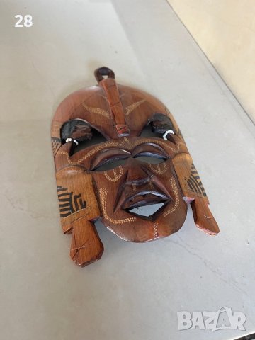 Дървена маска, снимка 1 - Декорация за дома - 42497345
