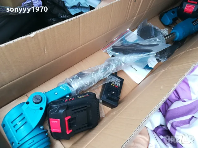 ТРИМЕР ЗА КОСЕНЕ С ДВЕ БАТЕРИИ И ЗАРЯДНО 3003251503, снимка 6 - Градинска техника - 49697278