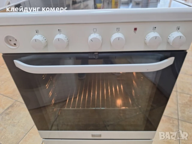 Готварска печка с керамичен плот VOSS/ELECTROLUX шир.60см. , снимка 3 - Печки, фурни - 50535465