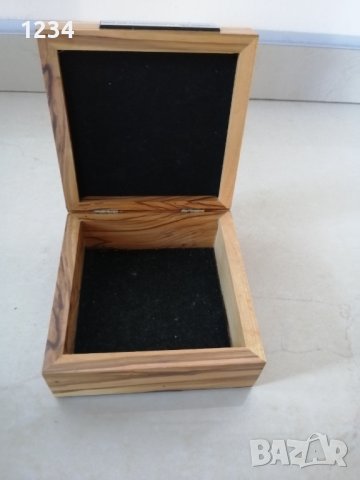Дървена кутия 11 х 11 h 5 cm. , снимка 3 - Други стоки за дома - 37551438