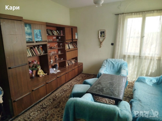  Просторна къща с двор 2600 кв.м в центъра на с. Морава – 27 500 €, снимка 16 - Къщи - 53917617