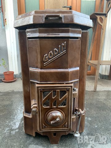 Старинна емайлирана чугунена печка в стил Ар Деко!
