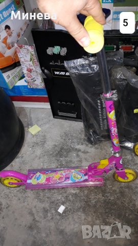 Детски тротинетки, снимка 5 - Детски велосипеди, триколки и коли - 30935852