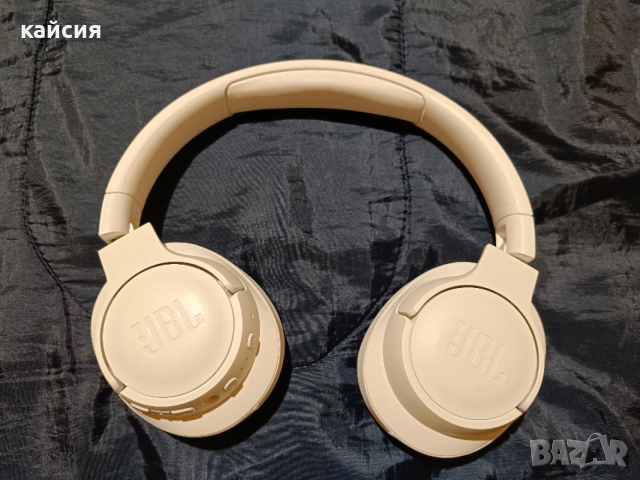 JBL Tune 770NC бели , снимка 2 - Слушалки и портативни колонки - 52915753