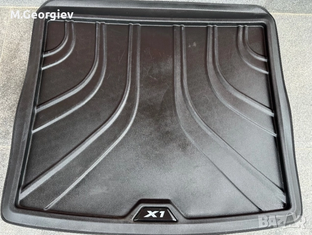 НОВ ОРИГИНАЛЕН ГУМЕН ЛИГЕН ЗА БАГАЖНИКА за BMW X1 след 2020год... 